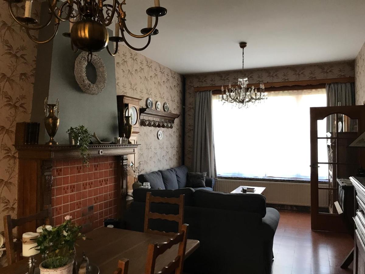 Les Colombages Villa Dinant Buitenkant foto